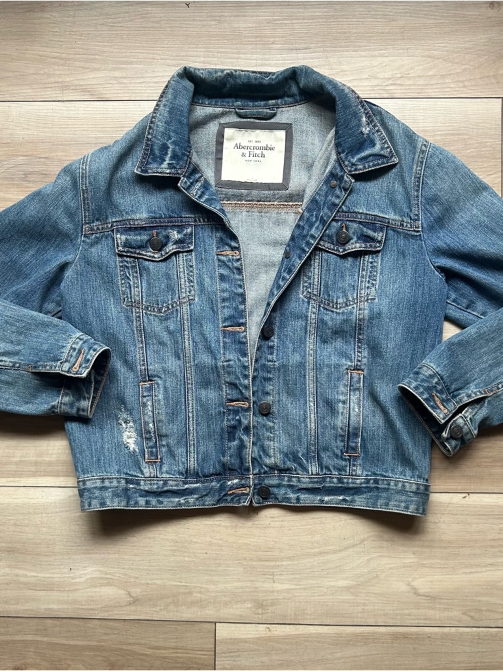 Abercrombie & Fitch Classic Blue Denim Jacket women’s size large y2k trucker